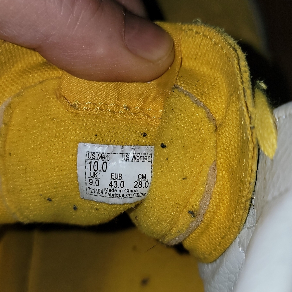 Vans - Picture 4 of 4